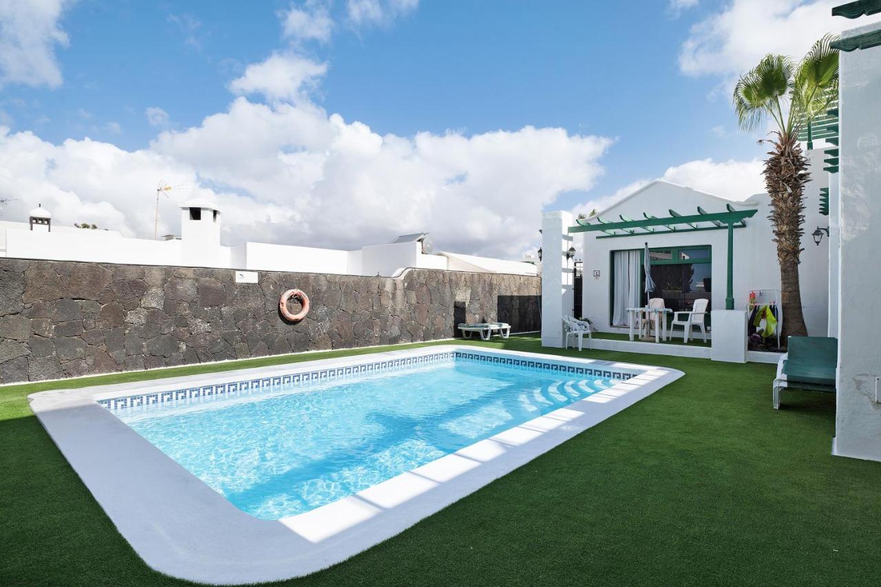 Apt6 Las Palmeras iii Lanzarote Puerto del Carmen  Exterior foto